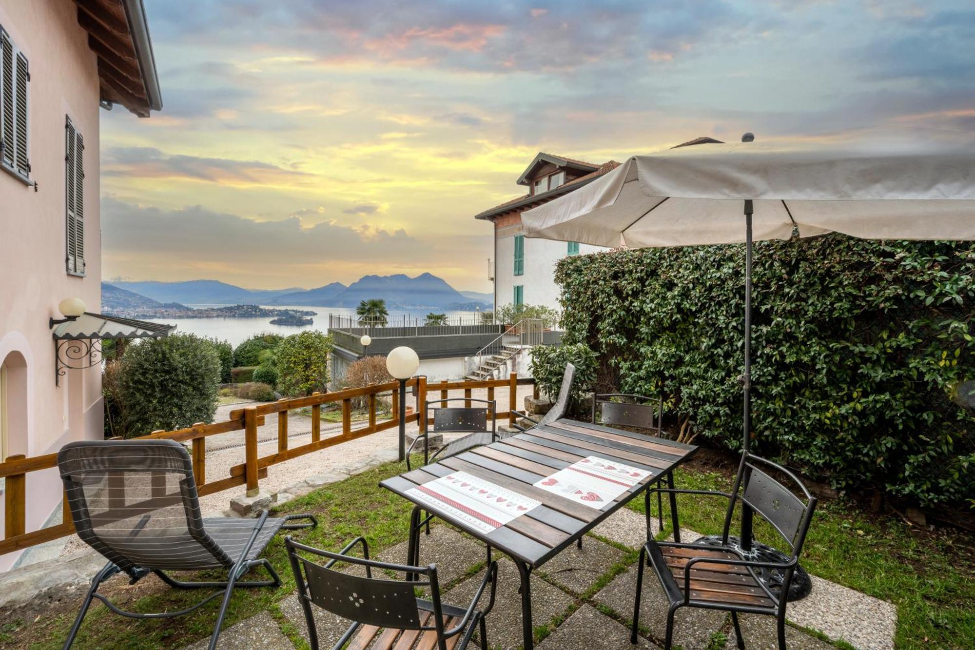 Rossana Apartment Lago Maggiore Baveno Exterior photo